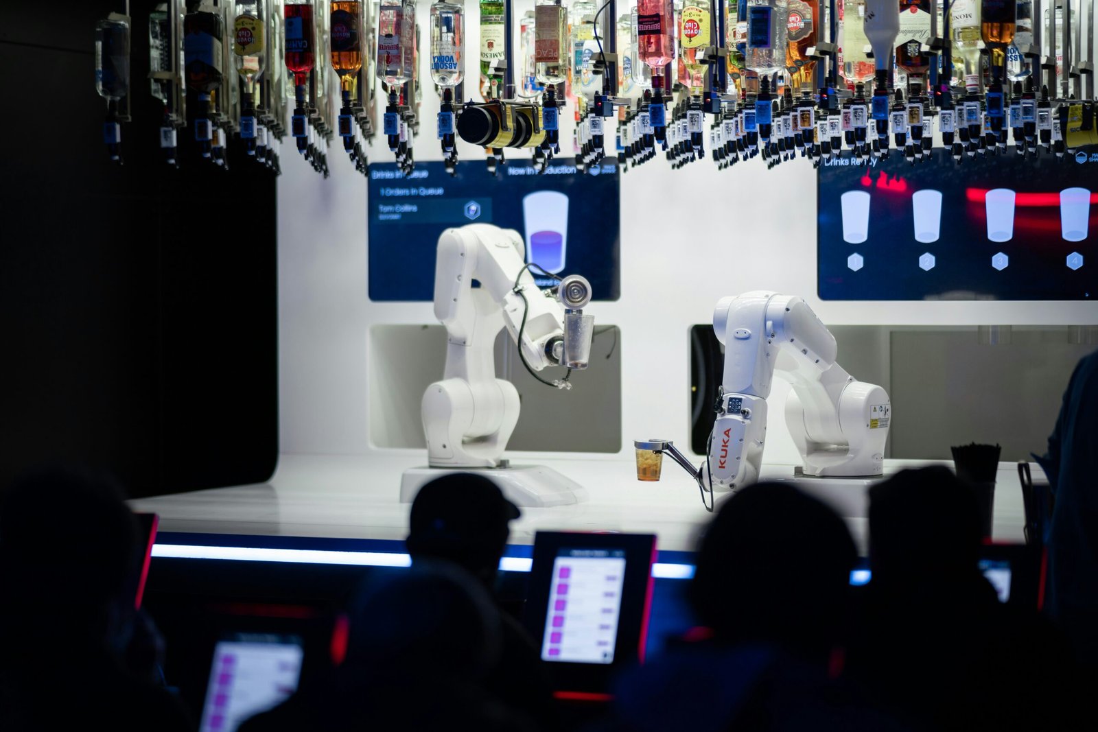 Robótica de Serviço: A Nova Fronteira da Automação no Atendimento ao Cliente