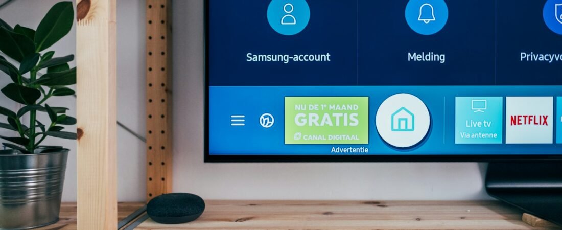 Sinais de que sua Smart TV precisa de assistência técnica antes do problema piorar
